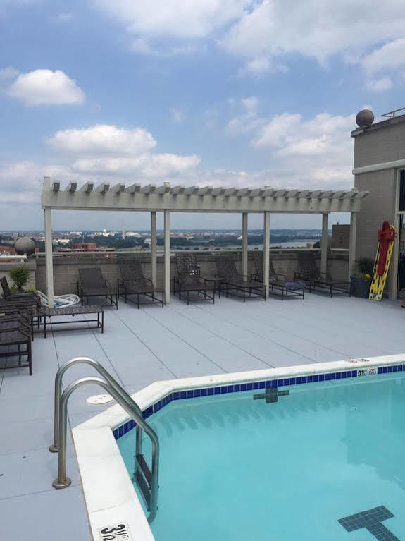 Aparthotel Boq Lodging In Rosslyn 4*